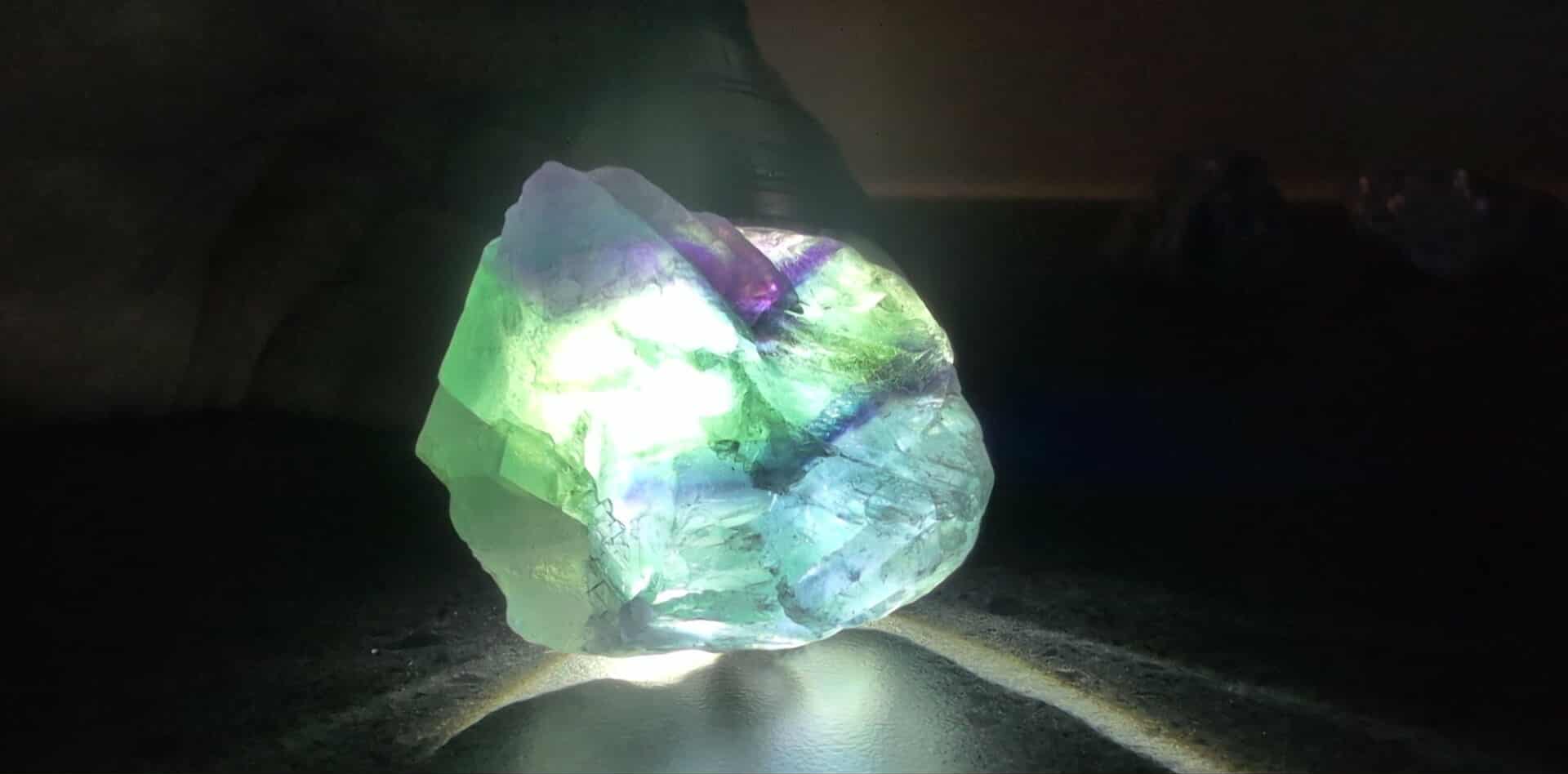 Fluorite Crystal – Clarity, Balance &amp; Spiritual Protection