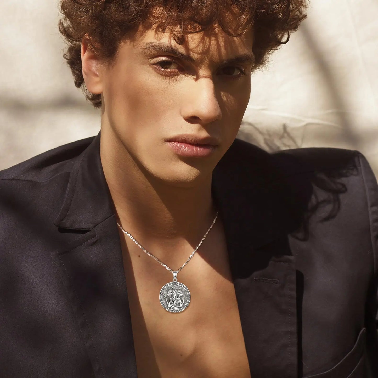 Collier Eudora en argent sterling 925, pendentif amulette Hécate, triple lune | Bijou païen wiccan, cadeau pour femme 