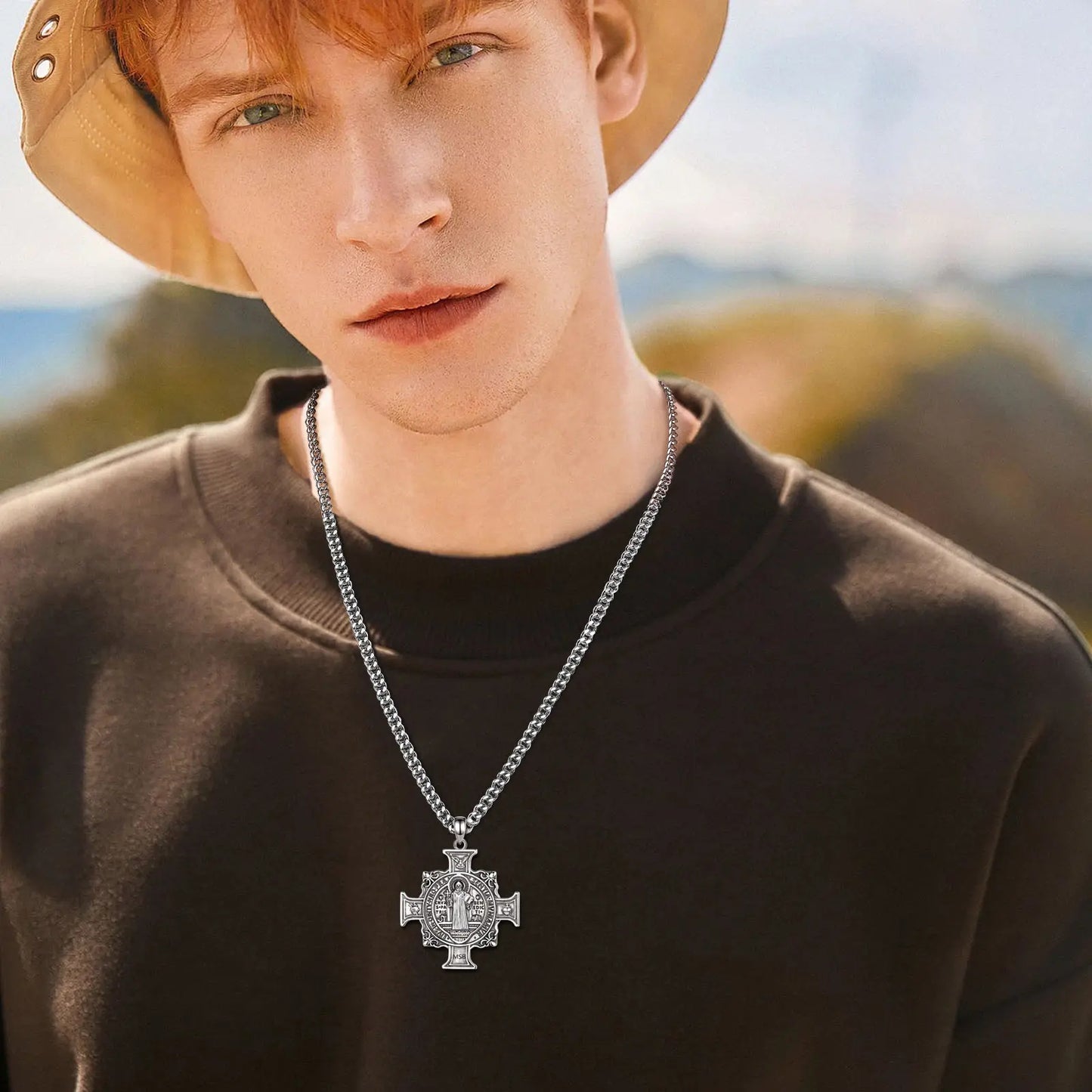 Collier Eudora en argent sterling 925 avec pendentif croix de Saint Benoît | Bijou religieux catholique pour hommes et femmes 