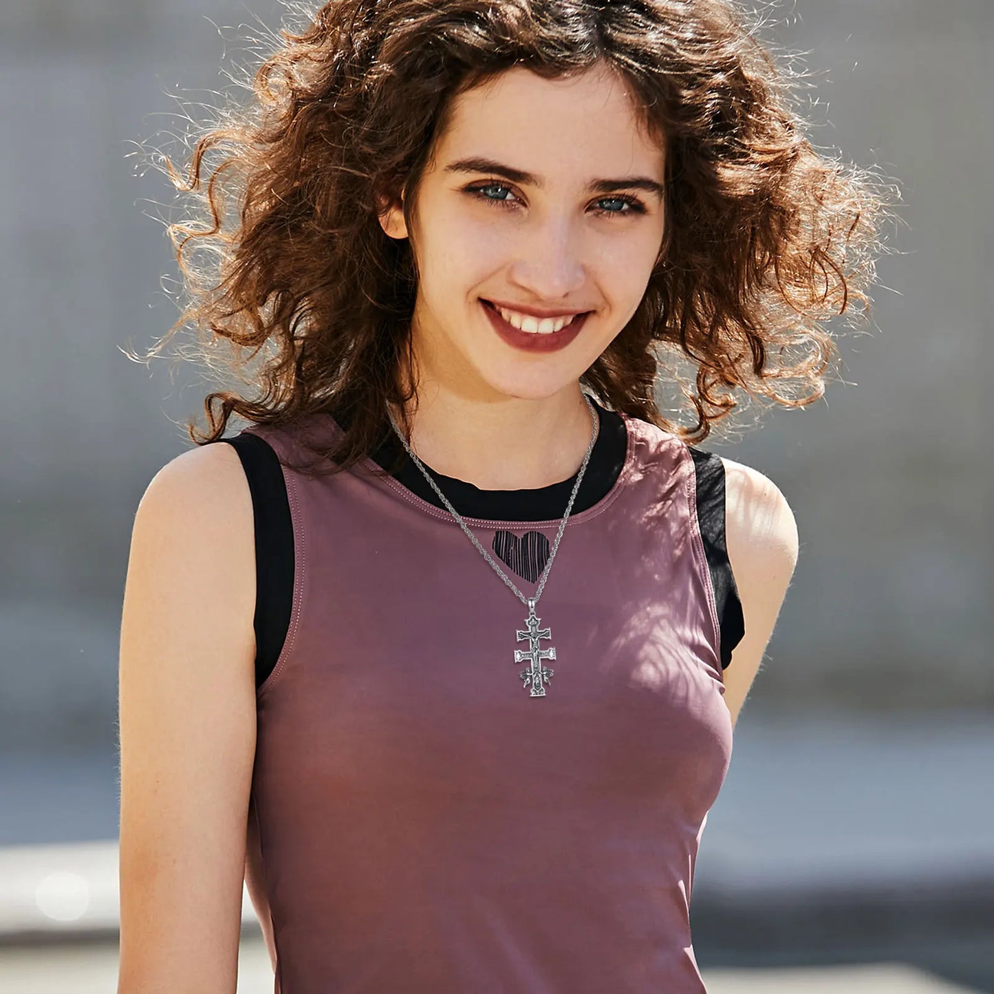 Collier Croix Caravaca en argent sterling 925 Eudora – Pendentif Croix orthodoxe Jésus Ange | Bijou chrétien catholique, cadeau pour hommes et femmes