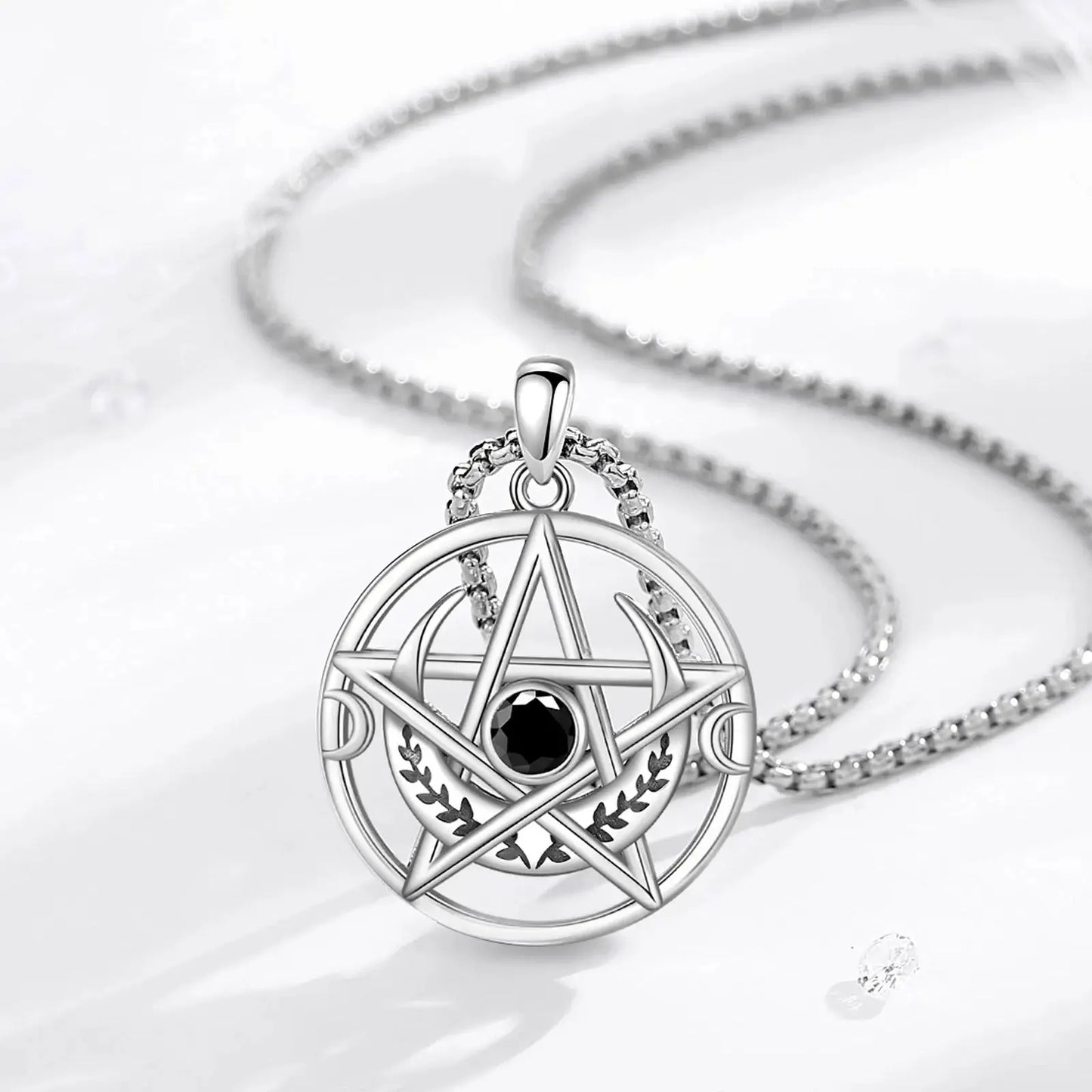 Collier Eudora en argent sterling 925 avec pentagramme et pendentif amulette triple lune en zircon noir | Bijou païen wicca, cadeau pour femmes et hommes