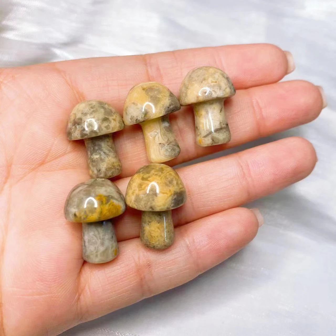 1x Mini Mushroom Crystal 9x20 mm – Multi-Stone Collection
