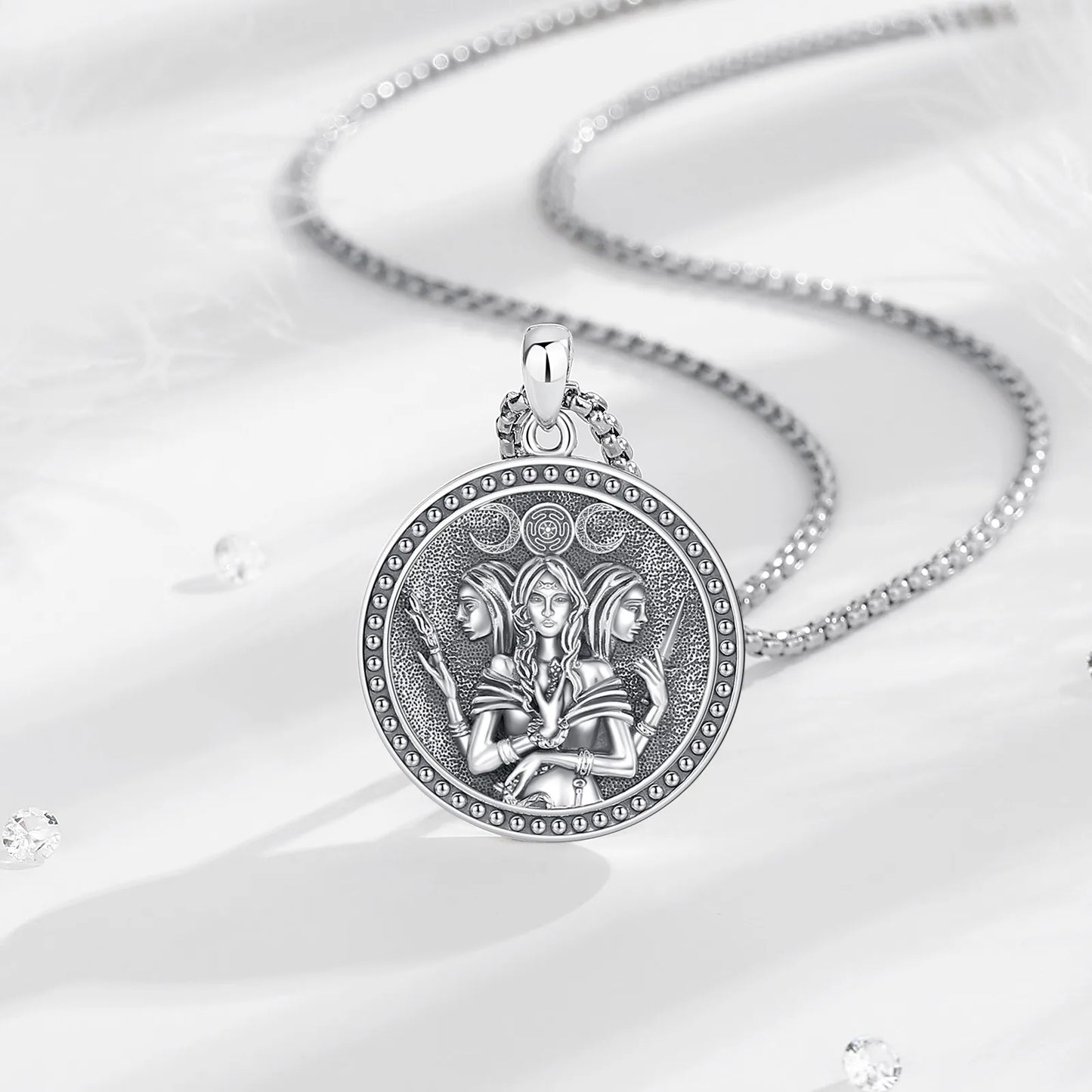 Collier Eudora en argent sterling 925, pendentif amulette Hécate, triple lune | Bijou païen wiccan, cadeau pour femme 