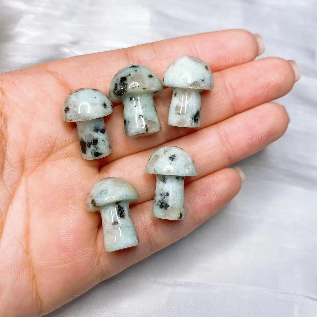 1x Mini Mushroom Crystal 9x20 mm – Multi-Stone Collection
