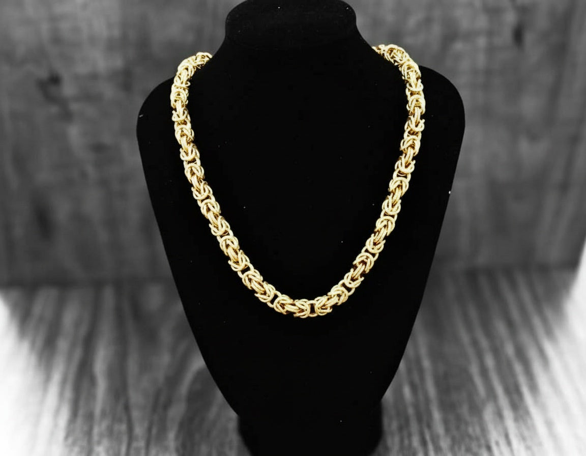 Byzantine chain in 14k yellow gold with custom clasp